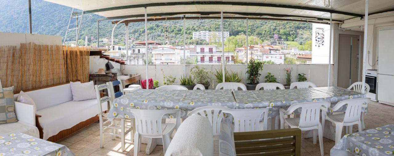 Ronzi Apartments Камена Вурла Екстериор снимка